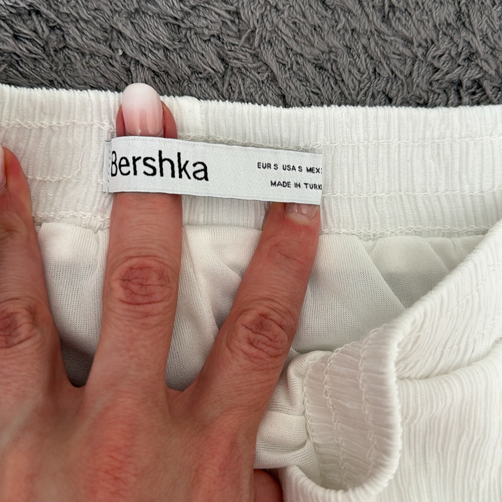 Bershka White Straight Leg gauze textured Pants size S - Picture 10 of 14